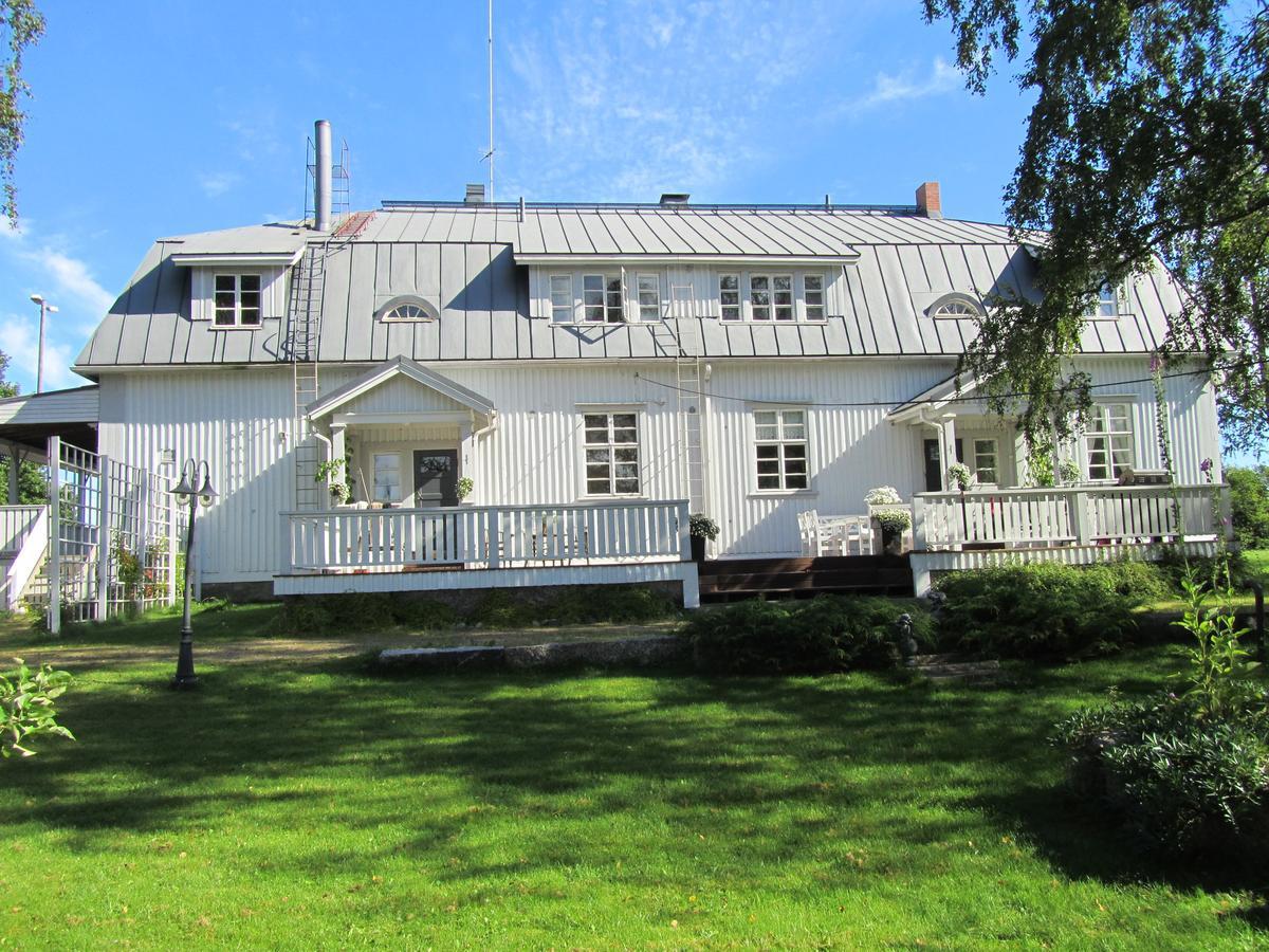 Hotelli Huiskankorpi Boutique Hotel Nivala エクステリア 写真