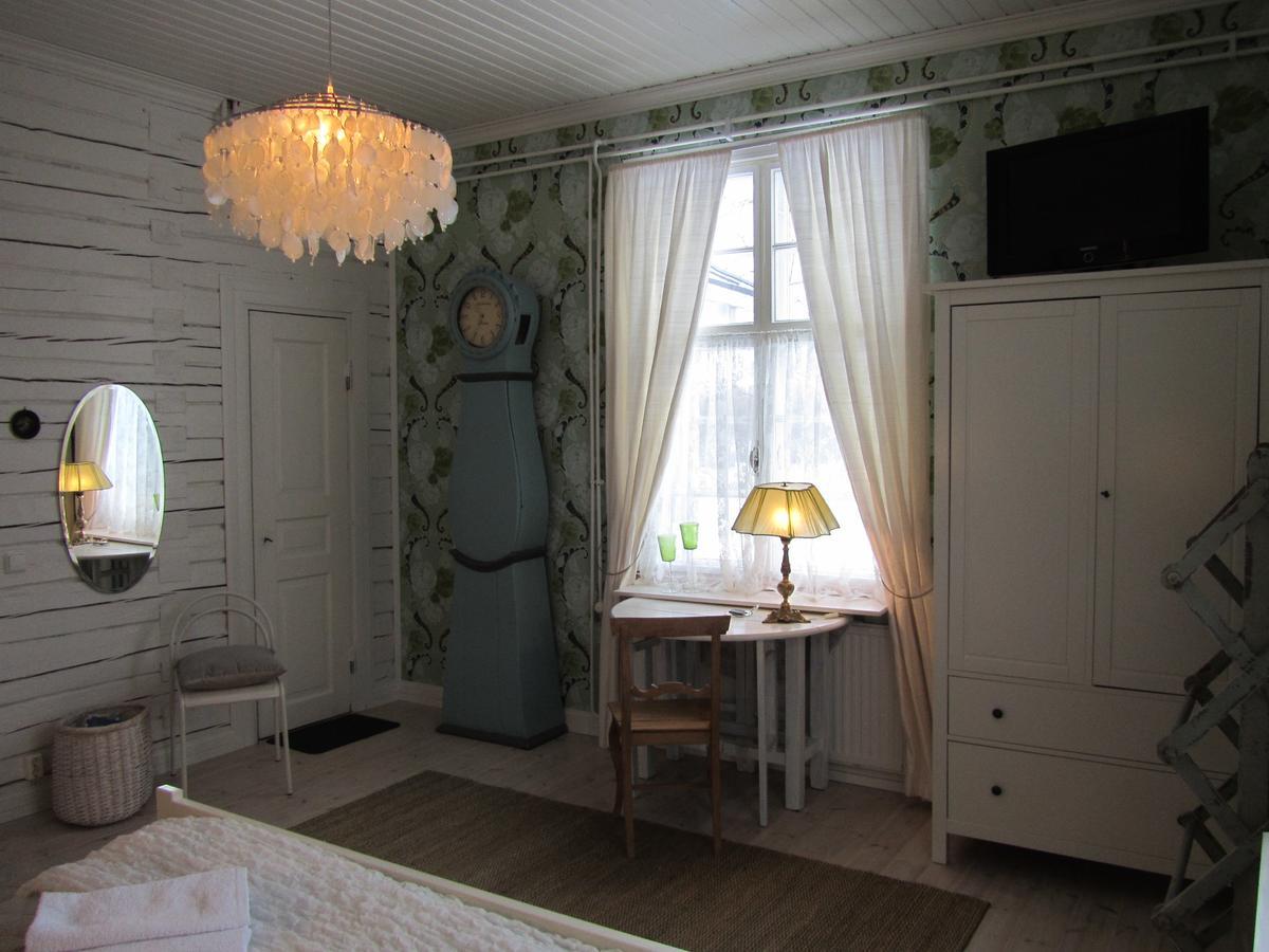 Hotelli Huiskankorpi Boutique Hotel Nivala エクステリア 写真