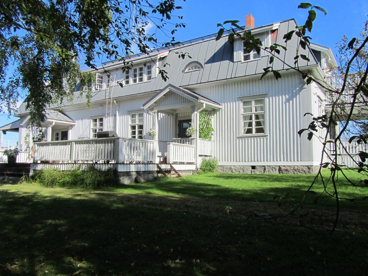 Hotelli Huiskankorpi Boutique Hotel Nivala エクステリア 写真