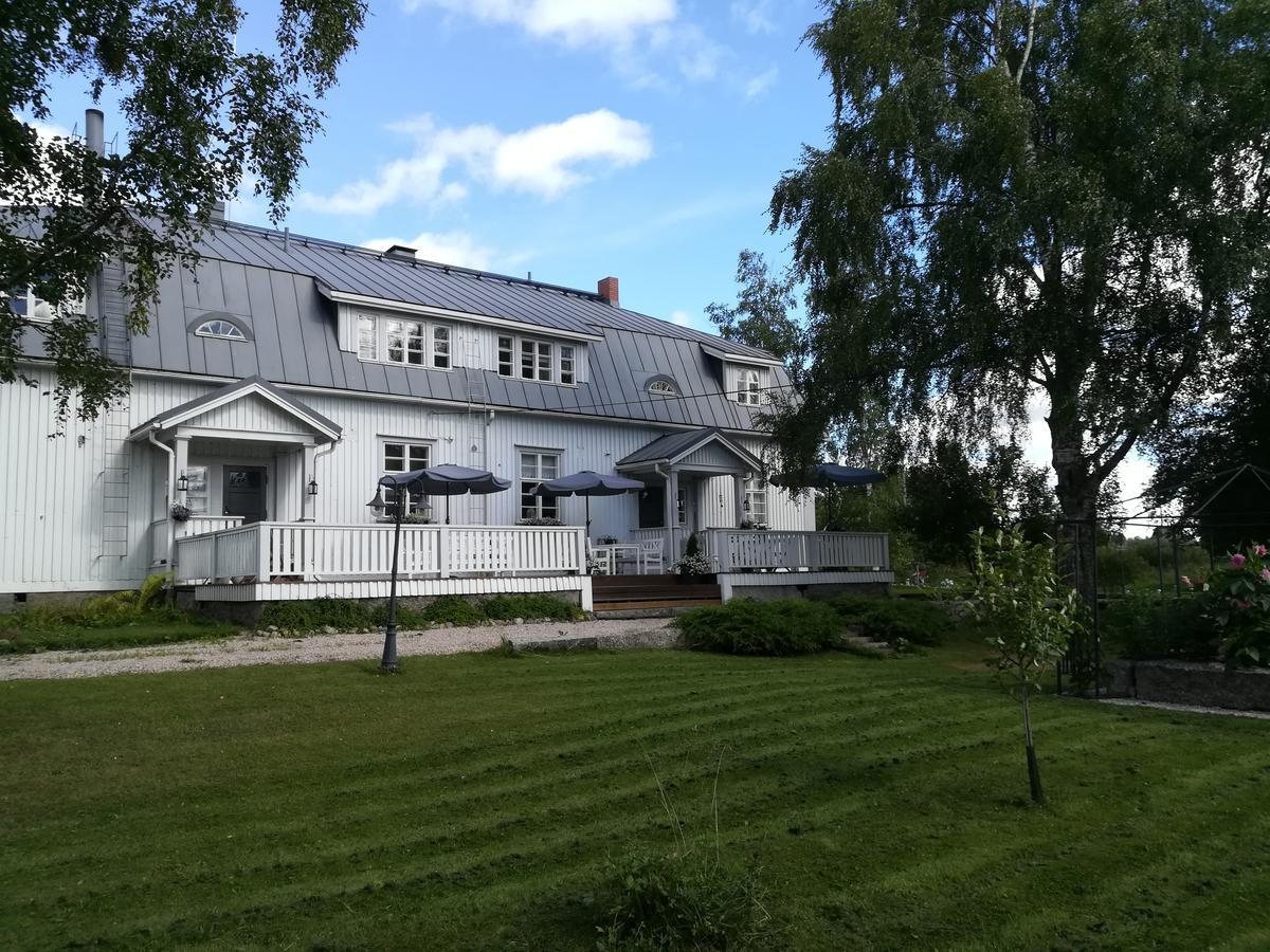 Hotelli Huiskankorpi Boutique Hotel Nivala エクステリア 写真